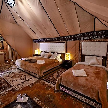 Ahlam Luxury Camp Hotel Мерцуга Екстериор снимка