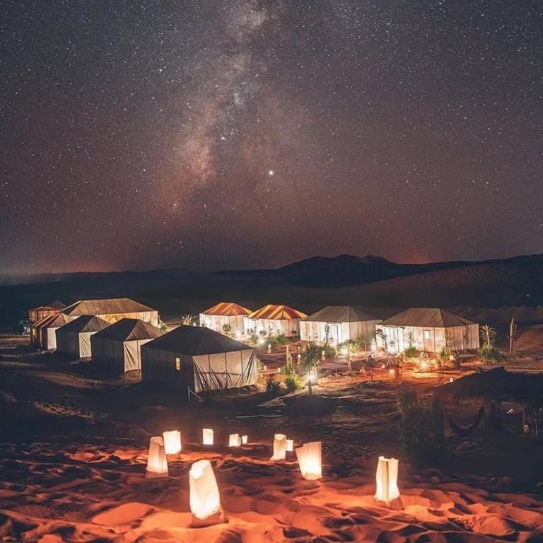 Ahlam Luxury Camp Hotel Мерцуга Екстериор снимка