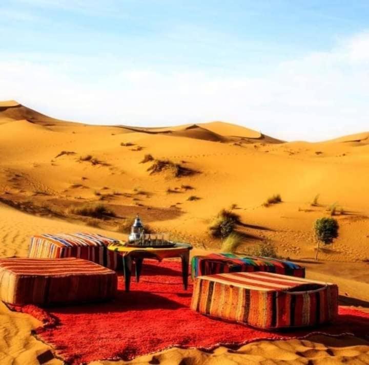 Ahlam Luxury Camp Hotel Мерцуга Екстериор снимка