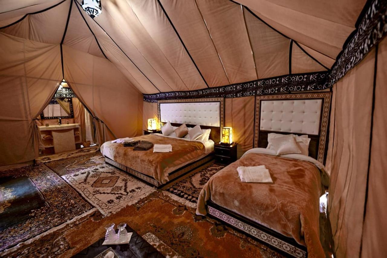 Ahlam Luxury Camp Hotel Мерцуга Екстериор снимка